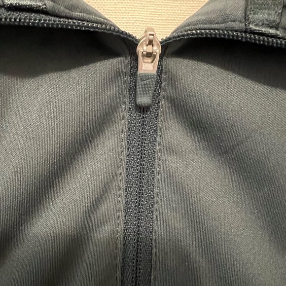 NWOT Nike Women's Golf Full Zip/Hooded Jacket Slate Gray Size M - Picture 2 of 9
